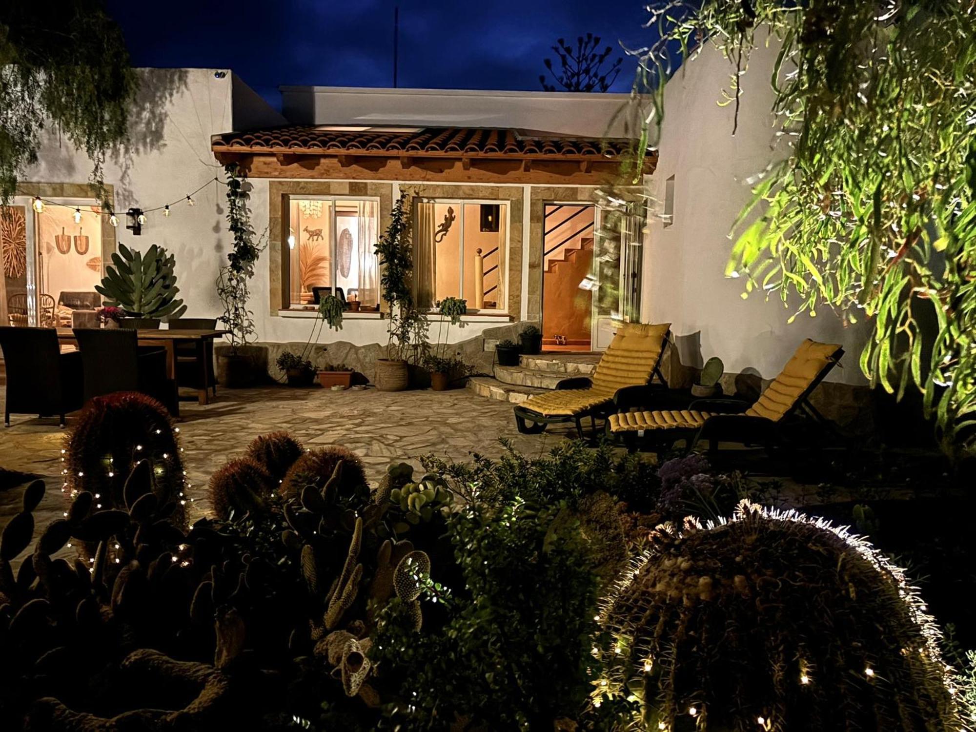 לאחארס Home2Book Charming Casa Julianna מראה חיצוני תמונה